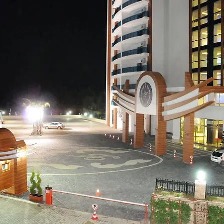 Azura Complex Apartamento Mahmutlar